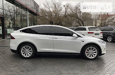 Внедорожник / Кроссовер Tesla Model X 2020 в Одессе