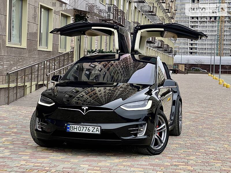 Позашляховик / Кросовер Tesla Model X 2016 в Одесі