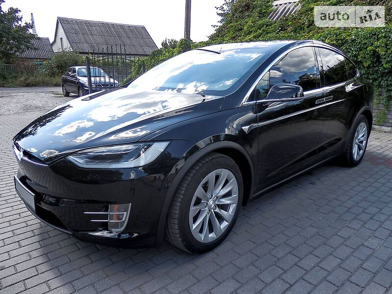 Tesla Model X 75D IDEAL