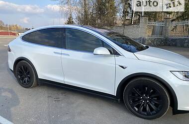 Позашляховик / Кросовер Tesla Model X 2019 в Вінниці