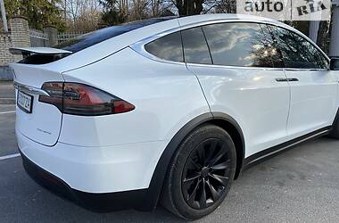 Внедорожник / Кроссовер Tesla Model X 2019 в Виннице