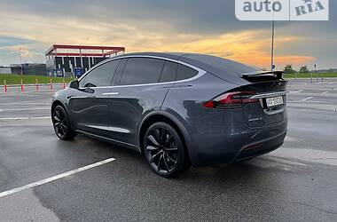 Внедорожник / Кроссовер Tesla Model X 2018 в Кропивницком