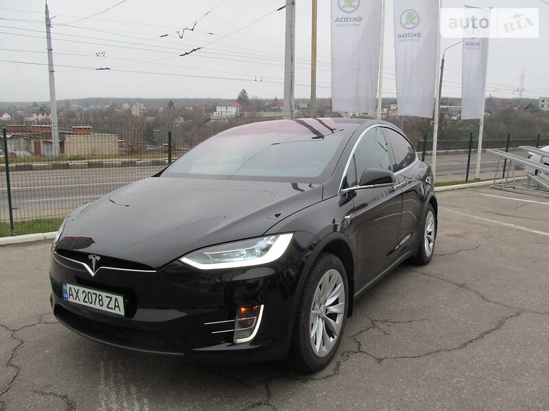 Внедорожник / Кроссовер Tesla Model X 2018 в Харькове