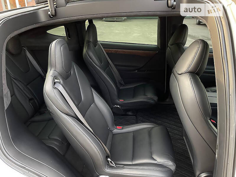 Внедорожник / Кроссовер Tesla Model X 2020 в Виннице