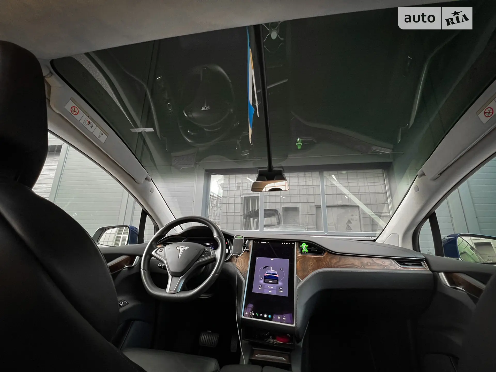 2019 Tesla Model X - мініатюра 18