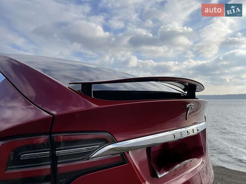 Позашляховик / Кросовер Tesla Model X 2019 в Києві фото 10 Позашляховик / Кросовер Tesla Model X 2019 в Києві