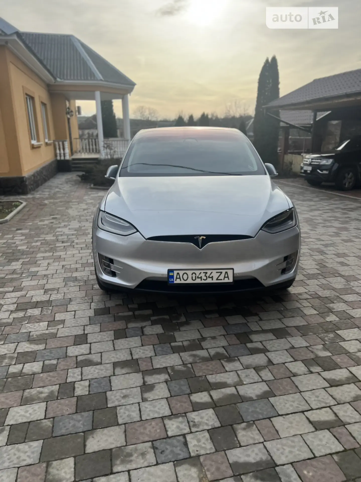 2018 Tesla Model X - мініатюра 2