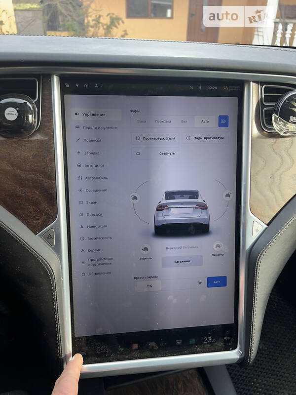 Внедорожник / Кроссовер Tesla Model X 2018 в Мукачево
