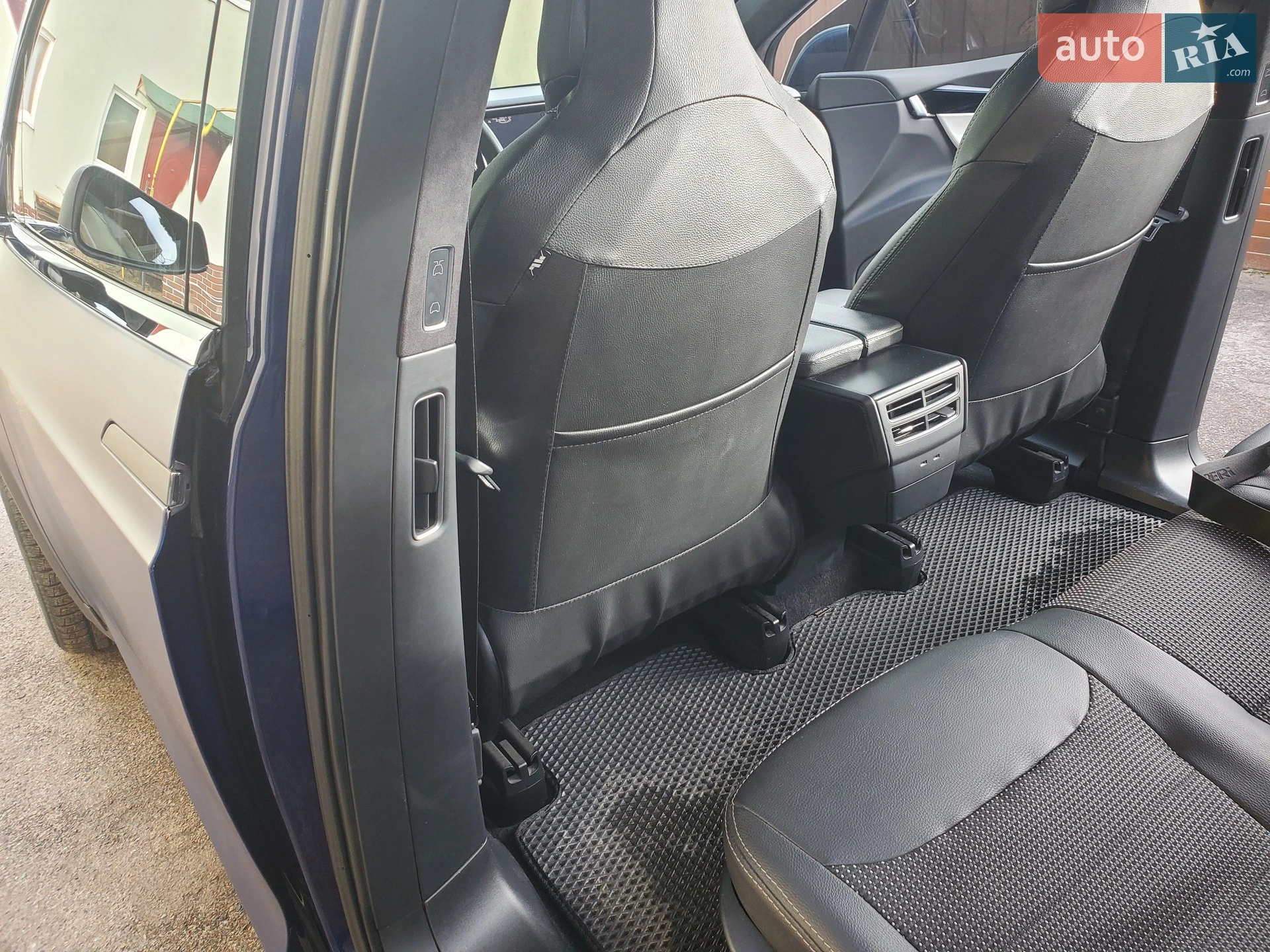2018 Tesla Model X - мініатюра 35