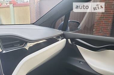 Внедорожник / Кроссовер Tesla Model X 2018 в Сумах