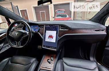 Внедорожник / Кроссовер Tesla Model X 2016 в Тернополе