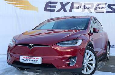 Внедорожник / Кроссовер Tesla Model X 2018 в 