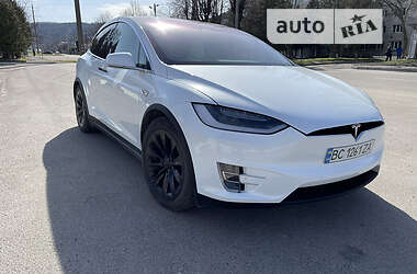Внедорожник / Кроссовер Tesla Model X 2019 в Львове