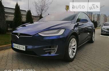 Позашляховик / Кросовер Tesla Model X 2017 в Києві