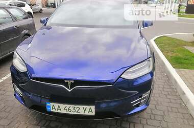 Позашляховик / Кросовер Tesla Model X 2017 в Києві