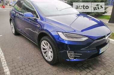 Позашляховик / Кросовер Tesla Model X 2017 в Києві