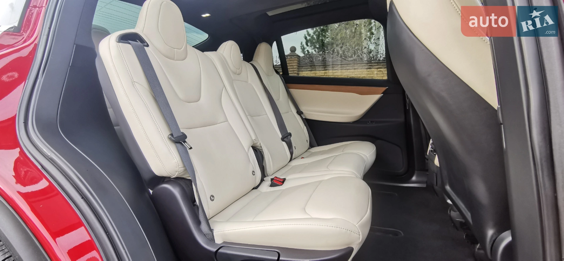 2020 Tesla Model X - мініатюра 23