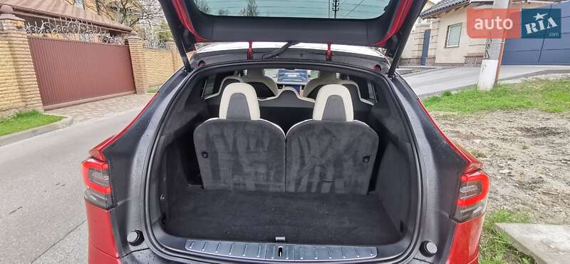 Внедорожник / Кроссовер Tesla Model X 2020 в Киеве