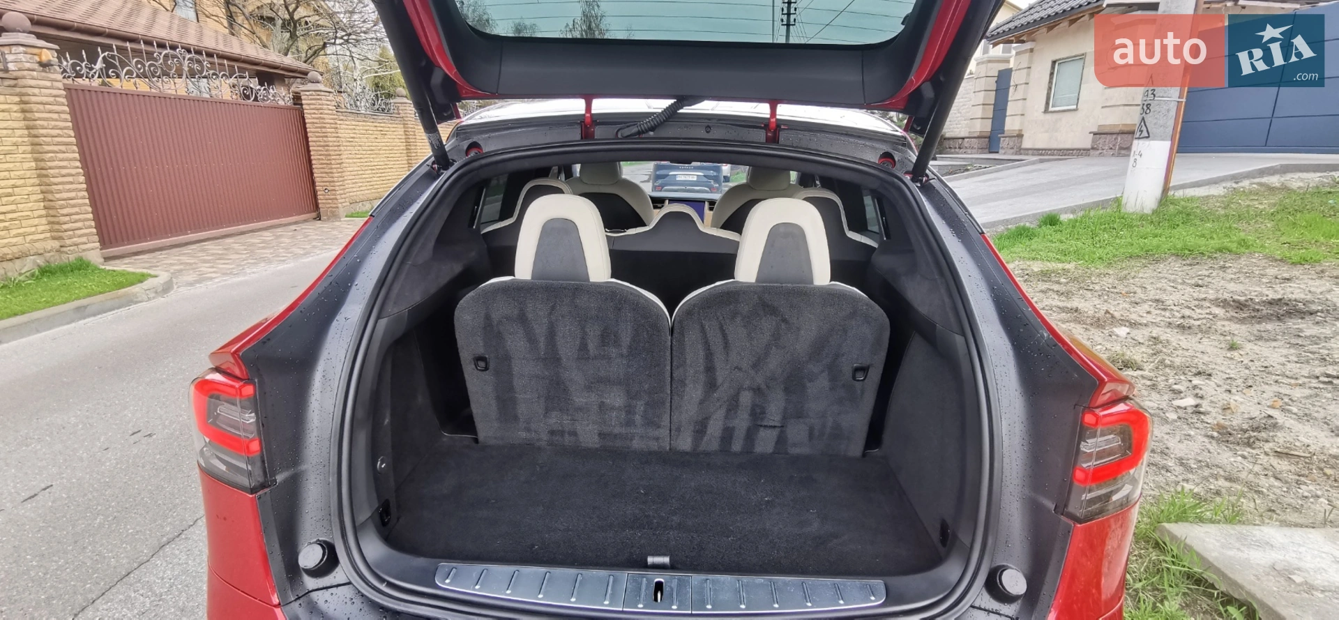 2020 Tesla Model X - мініатюра 27