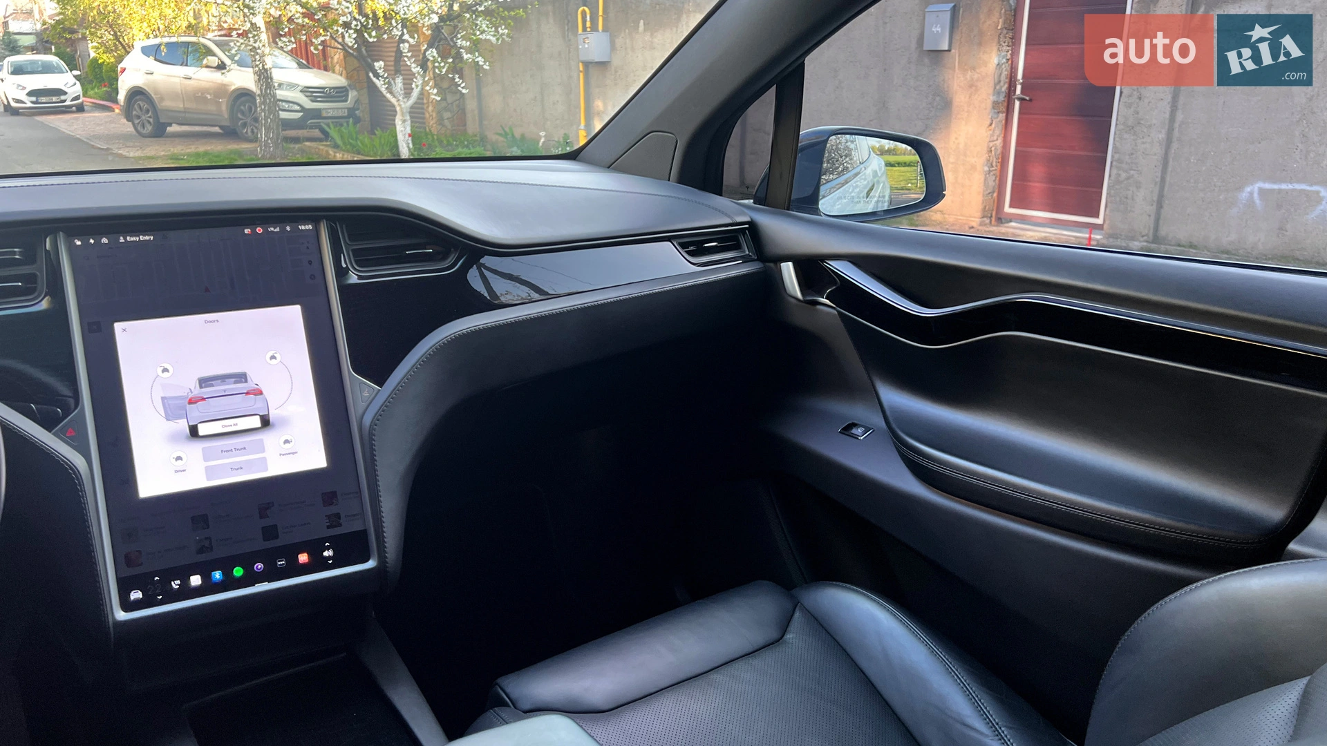 2018 Tesla Model X - мініатюра 6