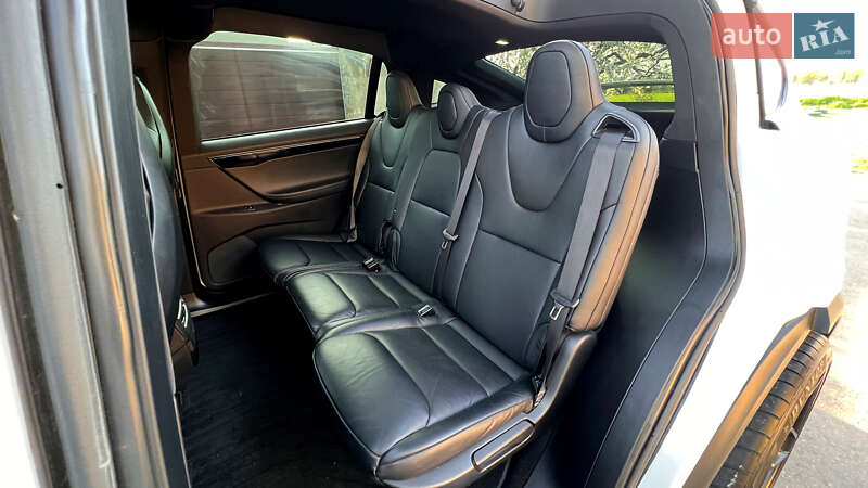 Внедорожник / Кроссовер Tesla Model X 2018 в Одессе фото 8 Внедорожник / Кроссовер Tesla Model X 2018 в Одессе