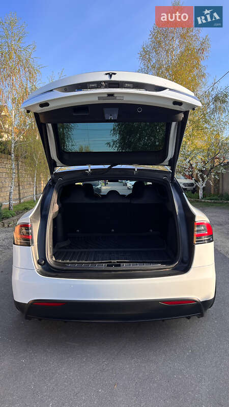 Позашляховик / Кросовер Tesla Model X 2018 в Одесі