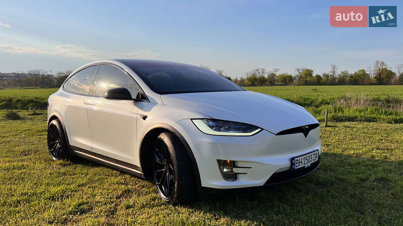 Внедорожник / Кроссовер Tesla Model X 2018 в Одессе фото 16 Внедорожник / Кроссовер Tesla Model X 2018 в Одессе