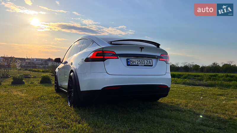 Внедорожник / Кроссовер Tesla Model X 2018 в Одессе фото 24 Внедорожник / Кроссовер Tesla Model X 2018 в Одессе