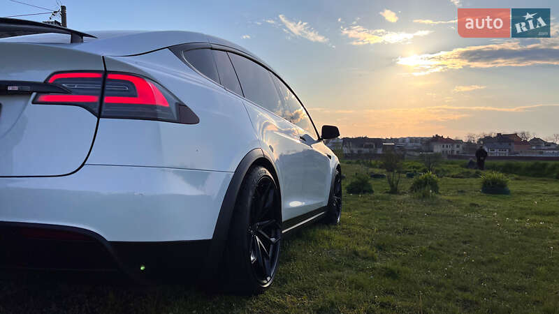 Внедорожник / Кроссовер Tesla Model X 2018 в Одессе фото 25 Внедорожник / Кроссовер Tesla Model X 2018 в Одессе