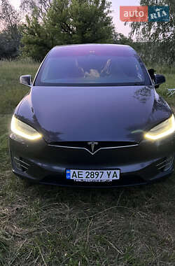 Внедорожник / Кроссовер Tesla Model X 2018 в Каменском