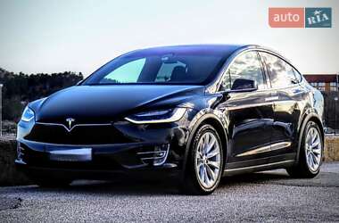 Внедорожник / Кроссовер Tesla Model X 2019 в Киеве