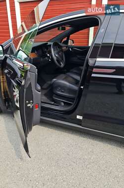 Внедорожник / Кроссовер Tesla Model X 2019 в 