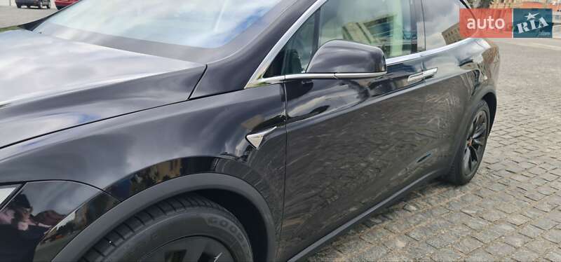 Внедорожник / Кроссовер Tesla Model X 2017 в Харькове