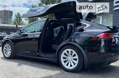 Внедорожник / Кроссовер Tesla Model X 2020 в 