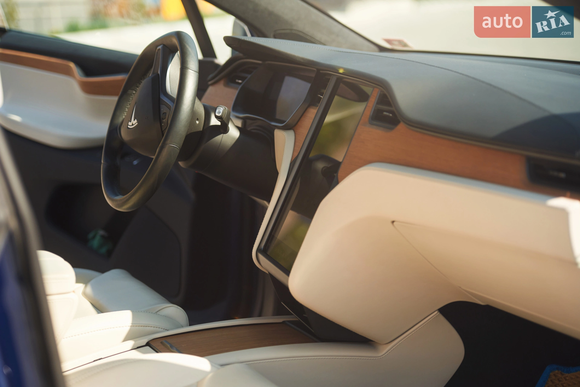 2020 Tesla Model X - мініатюра 23