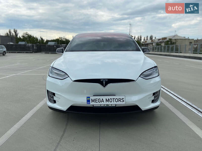Внедорожник / Кроссовер Tesla Model X 2020 в Киеве