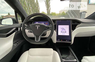 Внедорожник / Кроссовер Tesla Model X 2020 в Киеве