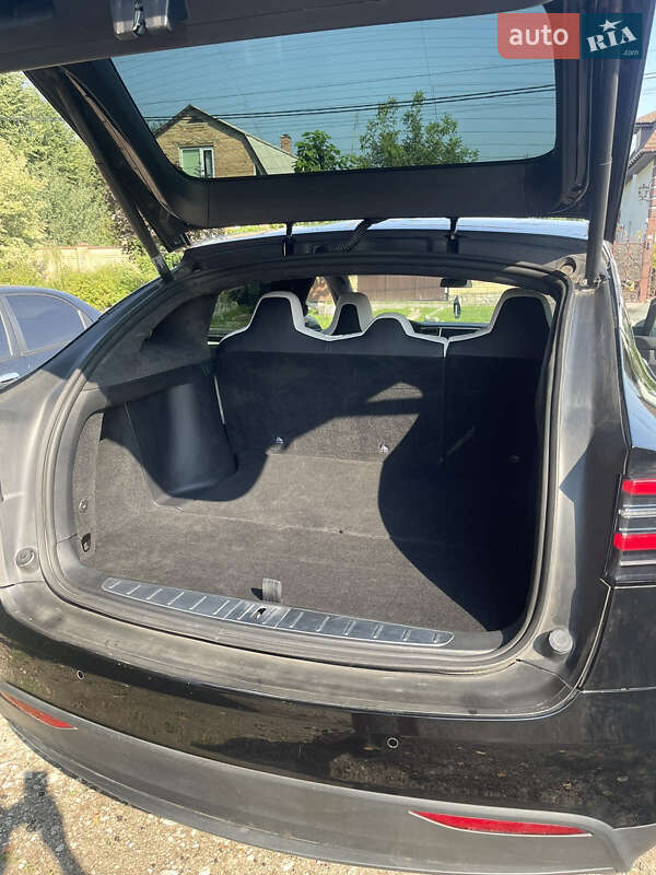 Внедорожник / Кроссовер Tesla Model X 2017 в Харькове фото 8 Внедорожник / Кроссовер Tesla Model X 2017 в Харькове