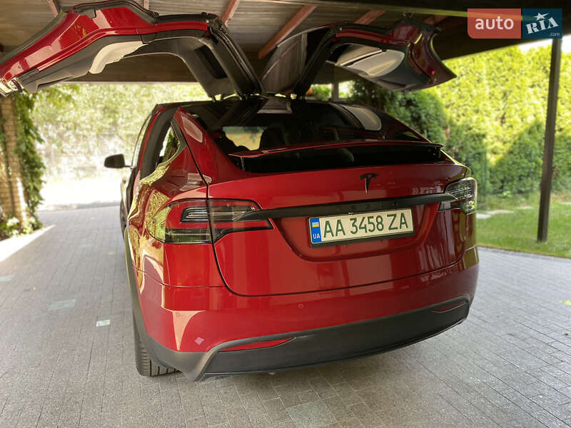 Внедорожник / Кроссовер Tesla Model X 2018 в Киеве
