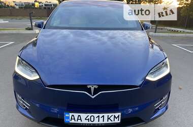 Внедорожник / Кроссовер Tesla Model X 2019 в Киеве