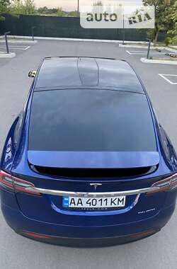 Внедорожник / Кроссовер Tesla Model X 2019 в Киеве