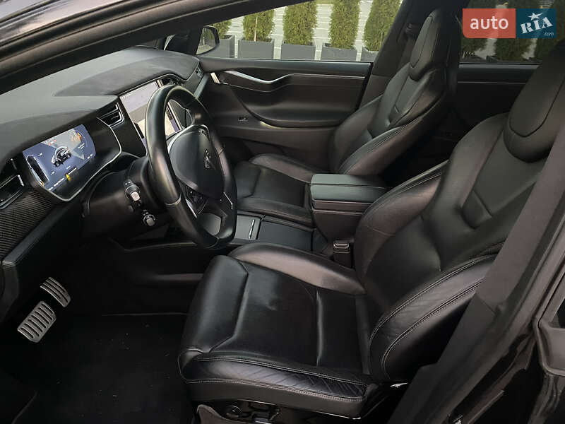 Внедорожник / Кроссовер Tesla Model X 2016 в Львове