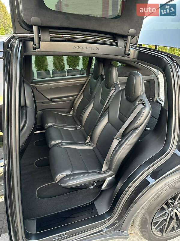 Внедорожник / Кроссовер Tesla Model X 2016 в Львове