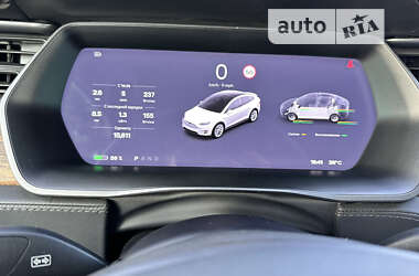 Внедорожник / Кроссовер Tesla Model X 2019 в 