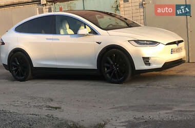 Внедорожник / Кроссовер Tesla Model X 2017 в Днепре