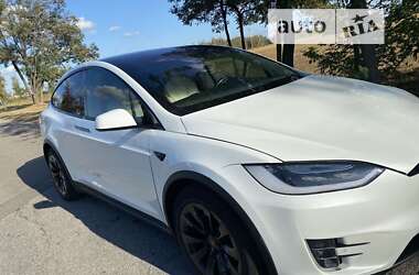 Внедорожник / Кроссовер Tesla Model X 2018 в Киеве