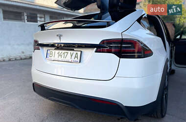 Позашляховик / Кросовер Tesla Model X 2022 в 
