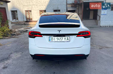 Позашляховик / Кросовер Tesla Model X 2022 в 