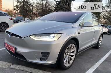 Внедорожник / Кроссовер Tesla Model X 2018 в Виннице