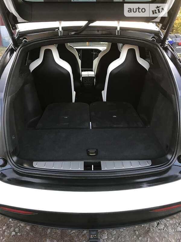 Внедорожник / Кроссовер Tesla Model X 2018 в Виннице фото 11 Внедорожник / Кроссовер Tesla Model X 2018 в Виннице